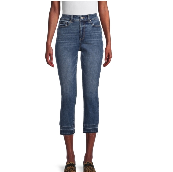 Time AND Tru Women's and Women's Plus High Rise Straight Crop Jean - Picture 1 of 7